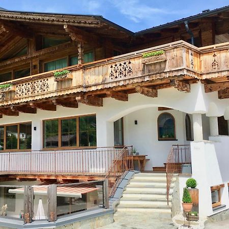 Appartements "Da Zillertaler Und Die Geigerin" ไมย์อาโฮเฟิน ภายนอก รูปภาพ